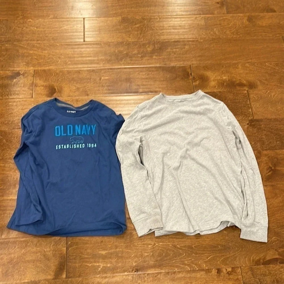 Old Navy & Cat & Jack long sleeve tees size Medium 8 - Picture 1 of 5
